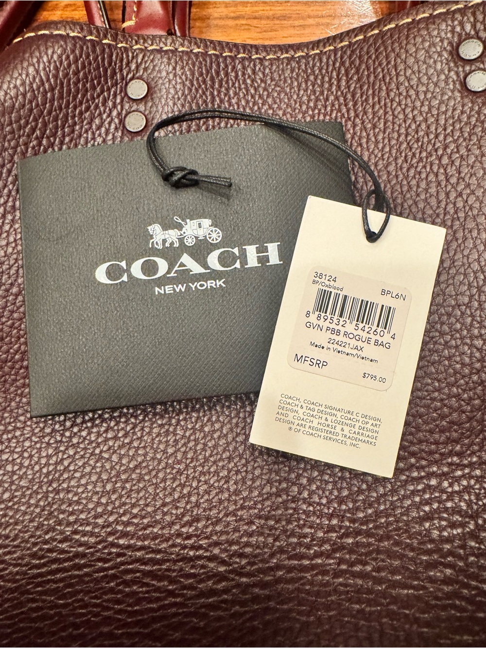 Coach Rogue red wine very beautiful - Picture 4 of 17